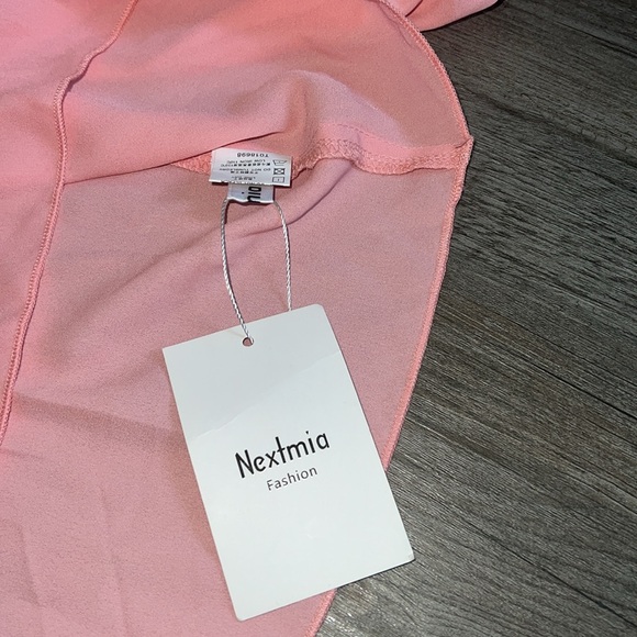 NWT Nextmia Women's Ruffle long sleeves  Open Shoulder blouse  14 - Picture 5 of 6